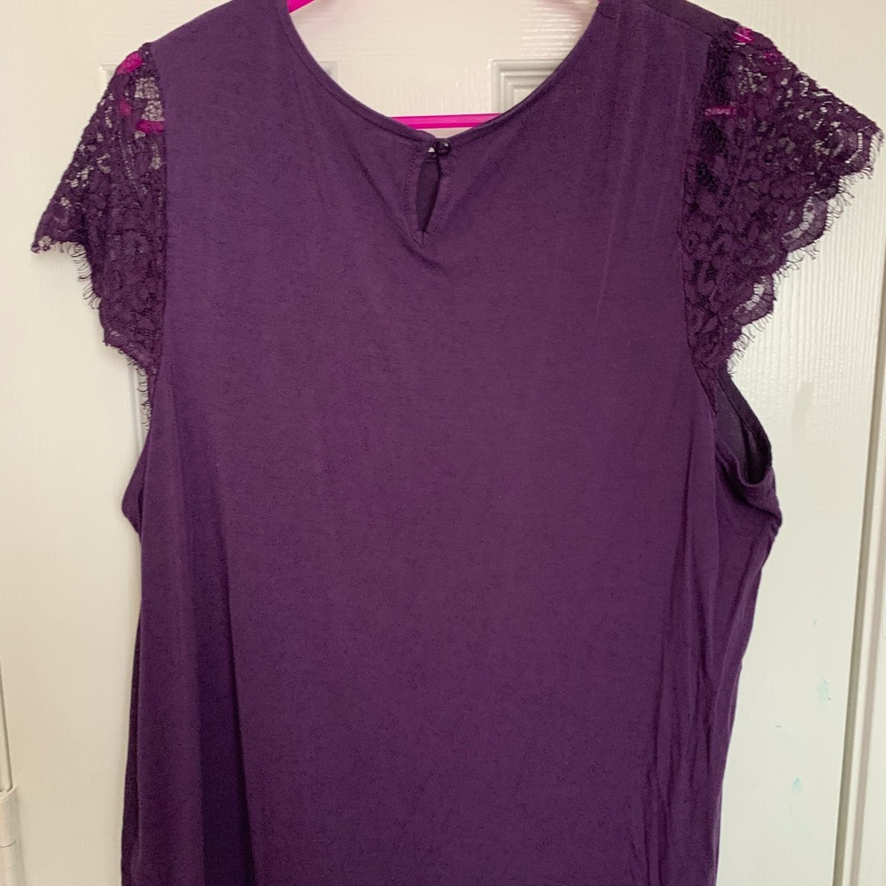 Lace sleeve top